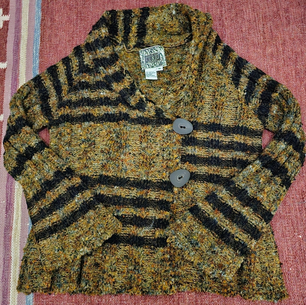Curio Pecan Sweater Size Medium